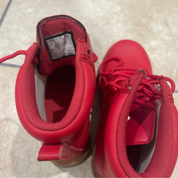 Fila Kids Red Boots - Size 2.5 (Boys) - Picture 5 of 5